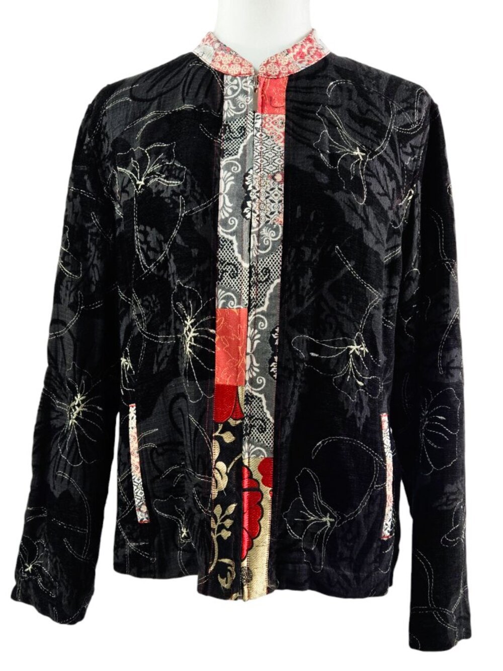 Vintage Chico's Silk Linen Blend Black Asian Floral Embroidered Zip Jacket